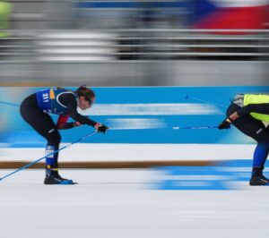 Momentka Simony Bubeníčkové s&nbsp;trasérem Davidem Šrůtkem na paralympiádě. Zdroj: Český paralympijský výbor